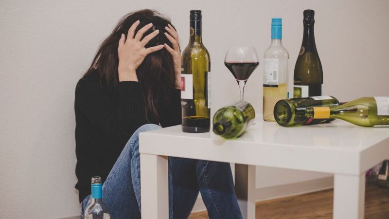 uống rượu dễ gây ra tai nạn đáng tiếc uống rượu dễ gây ra tai nạn đáng tiếc